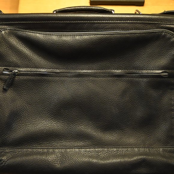 TUMI Sundance Buckhorn Leather Garment Bag -- OOP! - Picture 6 of 8